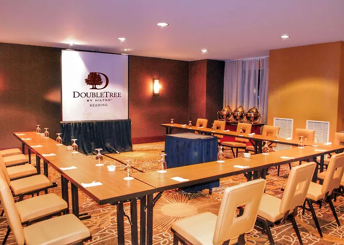 Doubletree By Hilton Hotel Reading